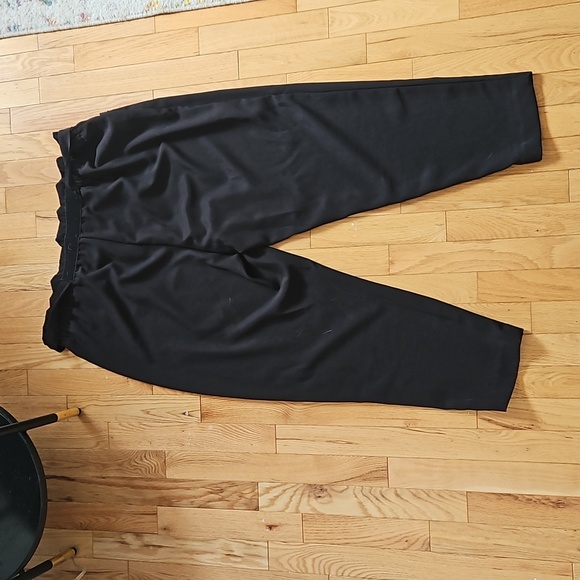 Reitmans paperbag pants - Picture 4 of 4